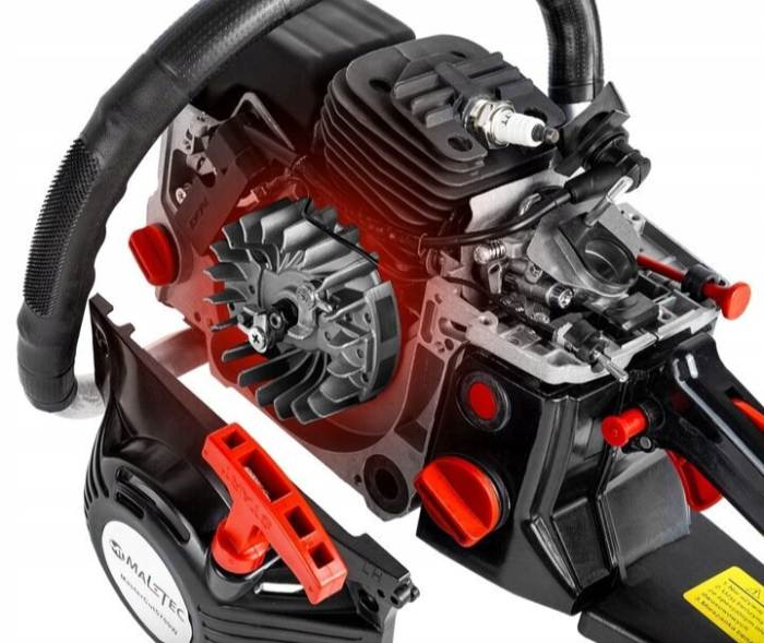 Цепная бензопила Maltec пила с 2-тактным двигателем для обрезки деревьев и веток (1 цепь и 1 шина 40 см)