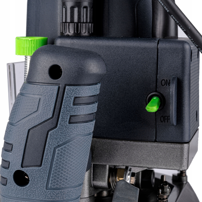 Фрезер сетевой электрический сетевой WUBER с регулировкой оборотов 16000-30000 об/мин мощностью 2035 Вт.