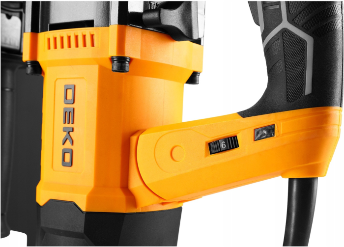 Сетевой перфоратор ударный бочковый DEKO (1155 Вт 4.5 Дж) с патроном SDS Plus в кейсе набор зубил